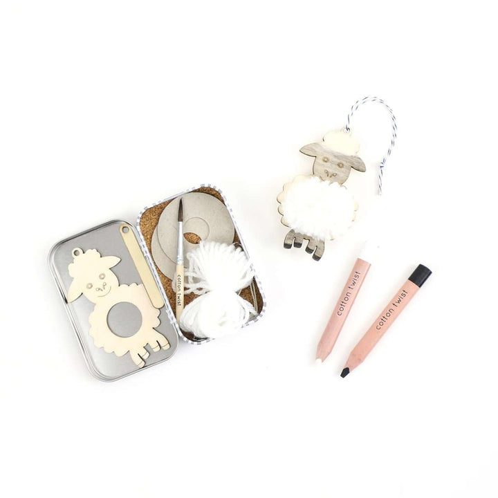 Pom Pom Spring Decoration Kit