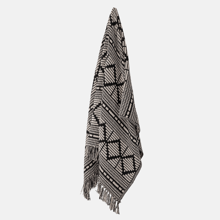 Gutte Black Geometric Throw