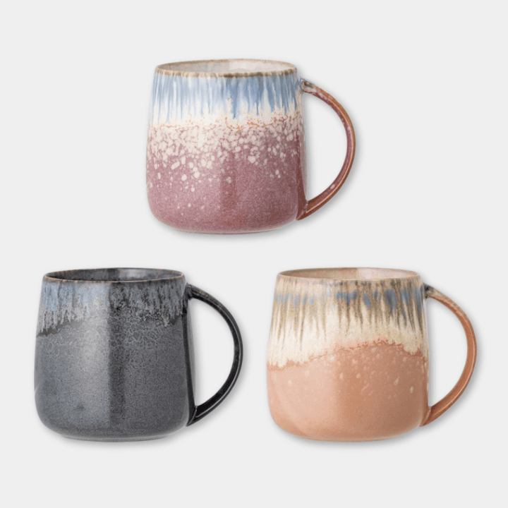 Cloe Stoneware Mugs