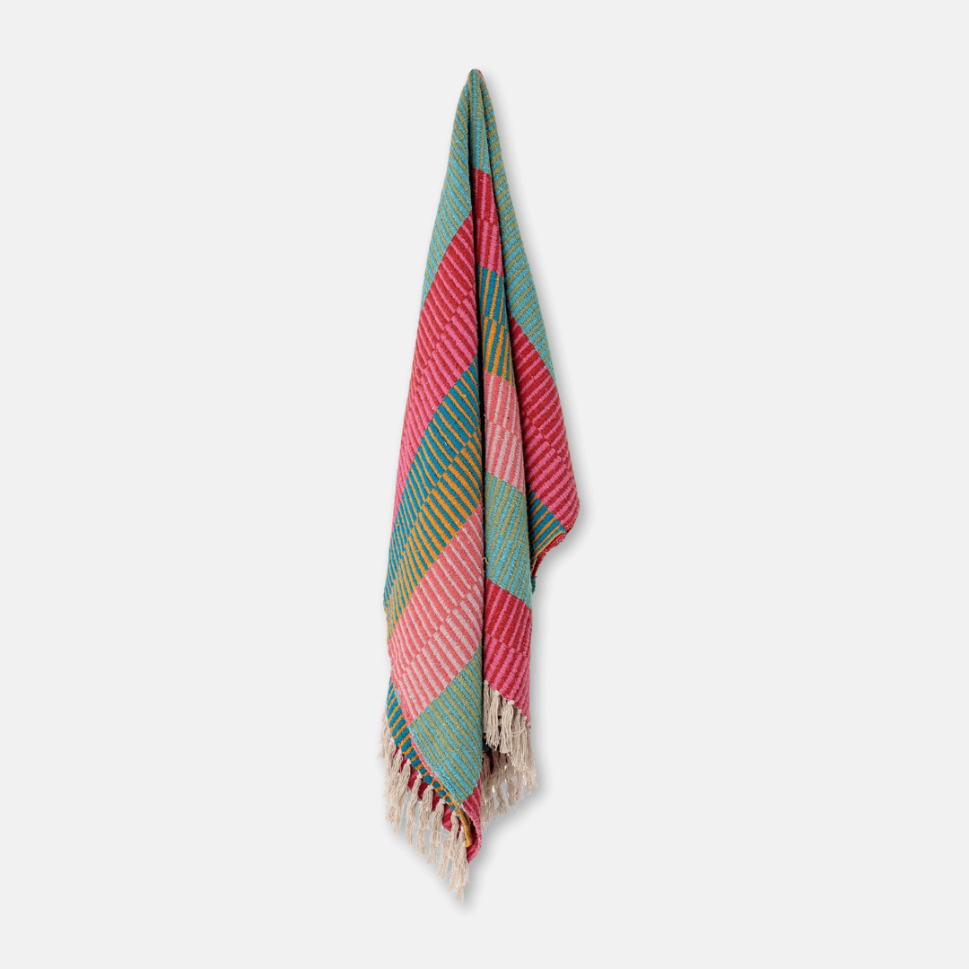 Red Isnel Recycled Cotton Throw