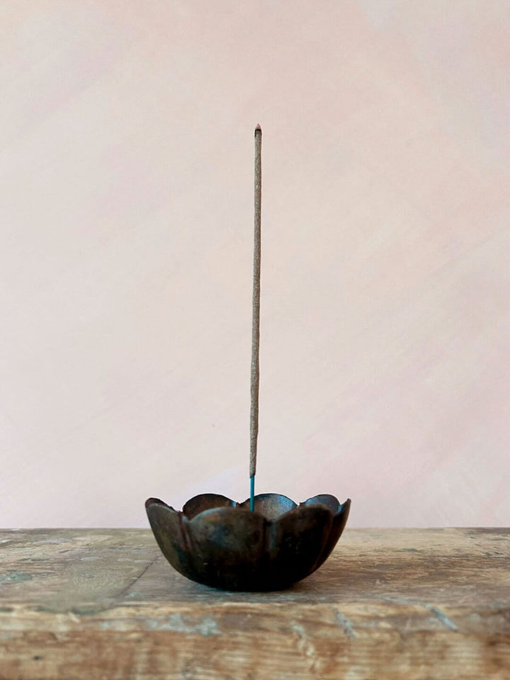 Poppy Incense Holder