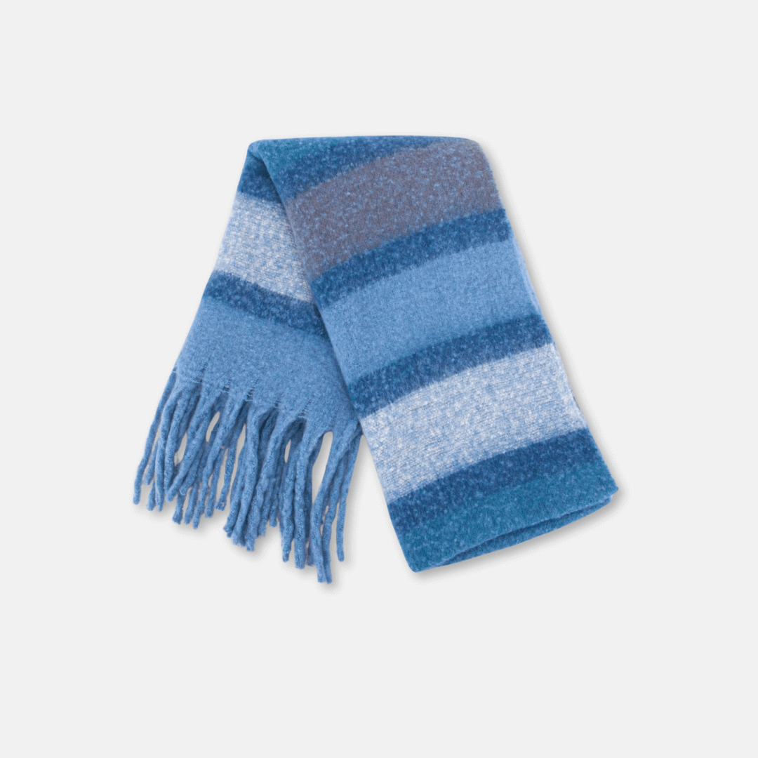 Chunky Blue Scarf