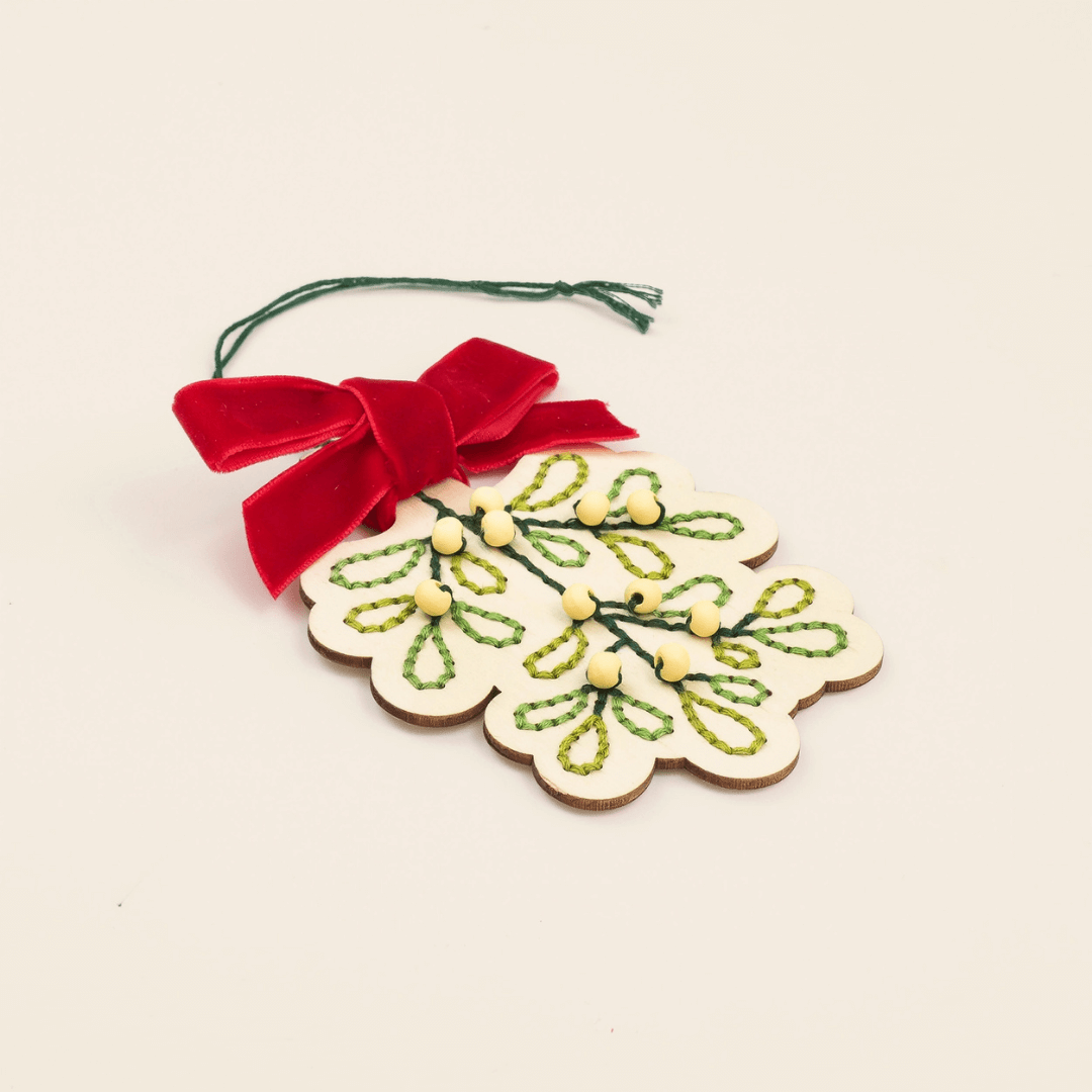 Make Your Own Stitched Mistletoe Decoration Kit