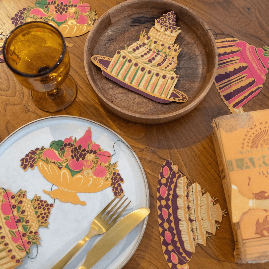 Banquet Paper Garland