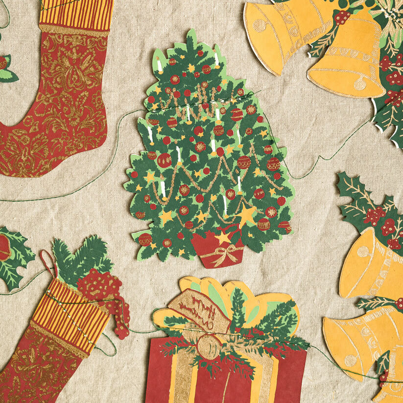 Traditional christmas paper garlands discount
