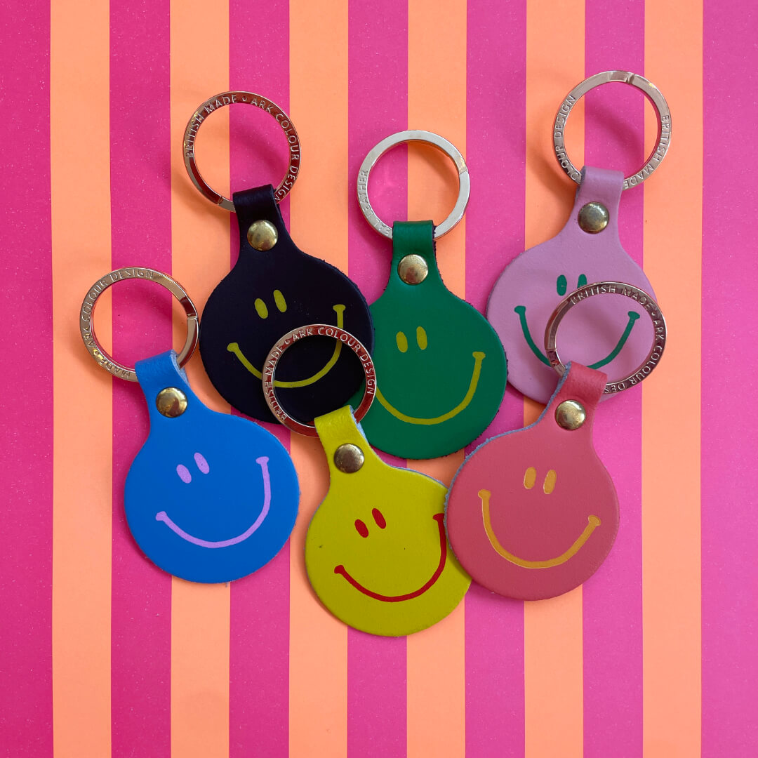 Feeling Lush Smiley Face Key Ring