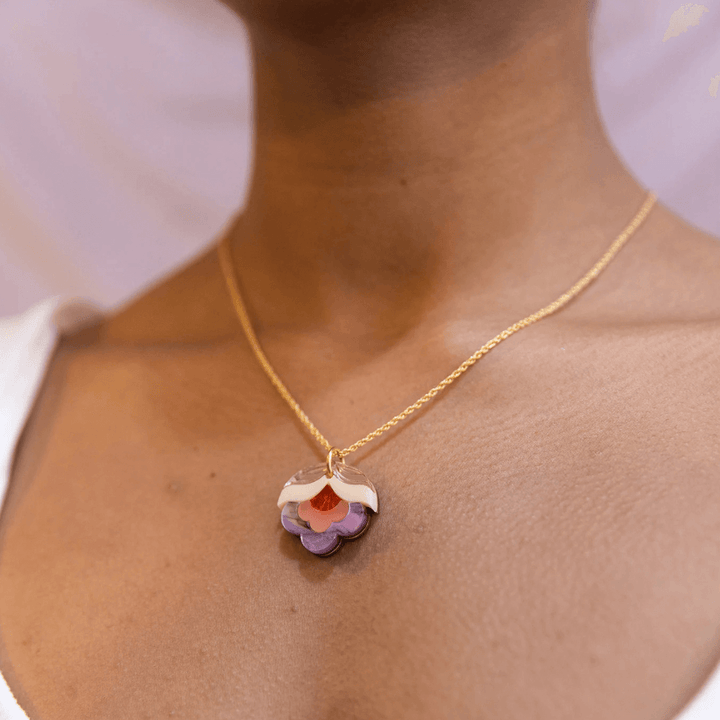 Anna Floral Pendant Necklace
