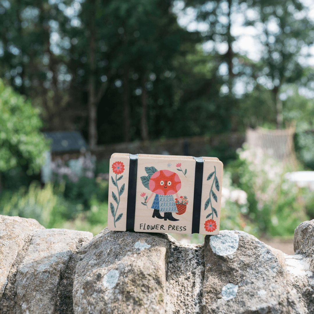 Megsville Pocket Flower Press