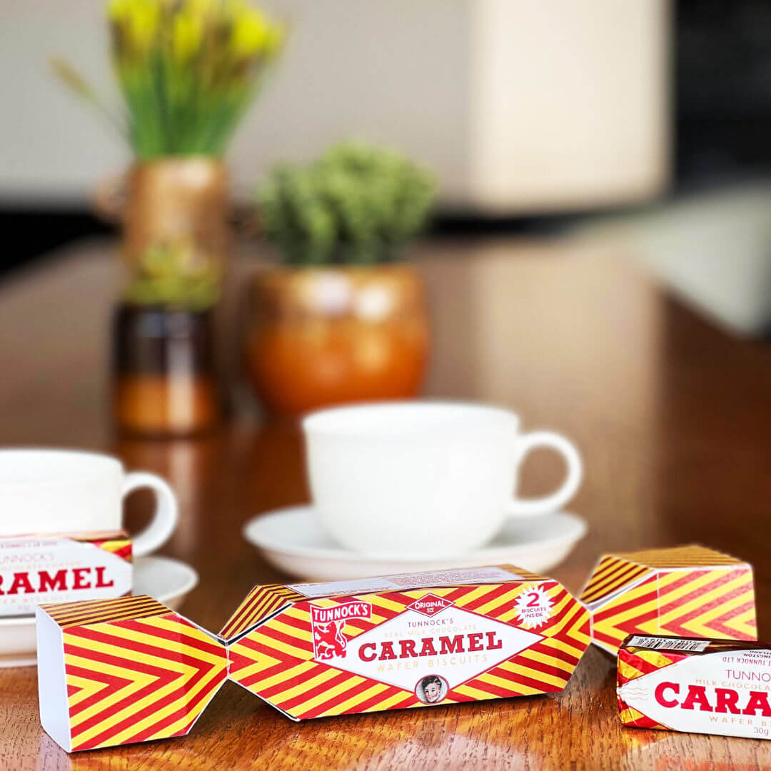 Tunnock's Caramel Wafer Christmas Cracker