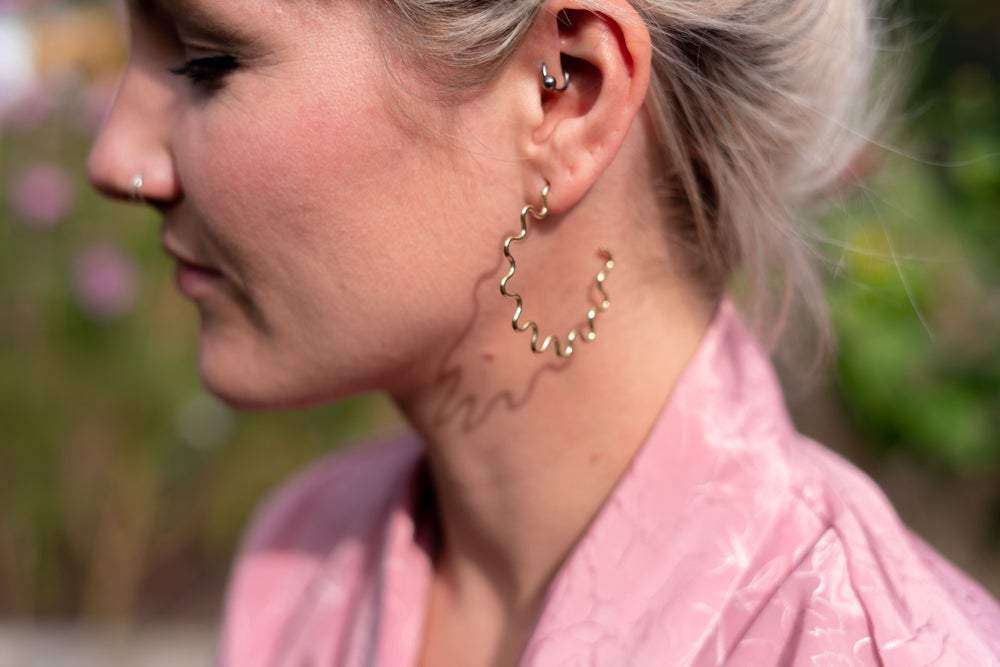 Lima Lima Wavy Brass Hoops