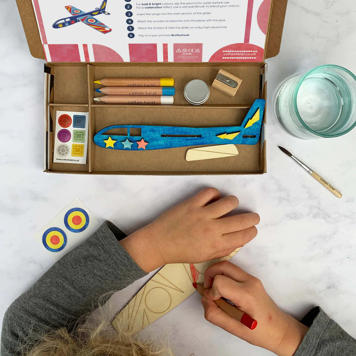 Cotton Twist Wooden Glider Craft Kit