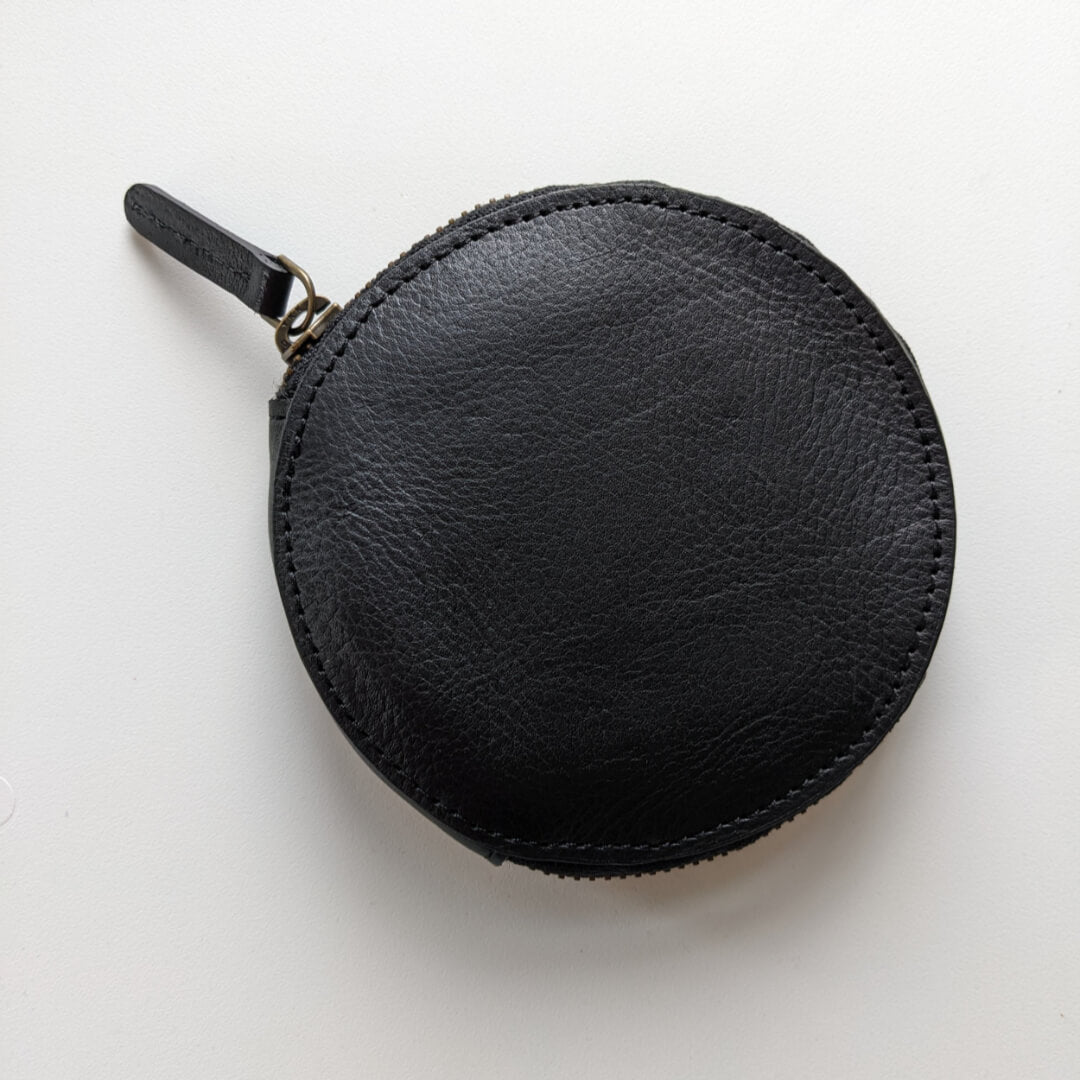 Black Leather Saffron Purse